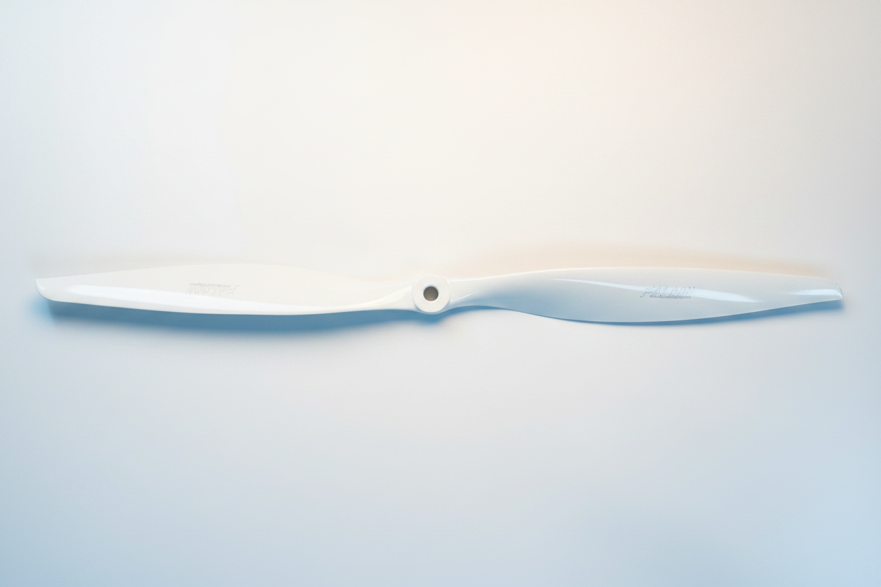 Falcon 24x20 Fully White Prop